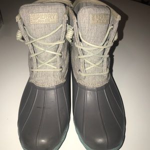 Sperry boots Size 9